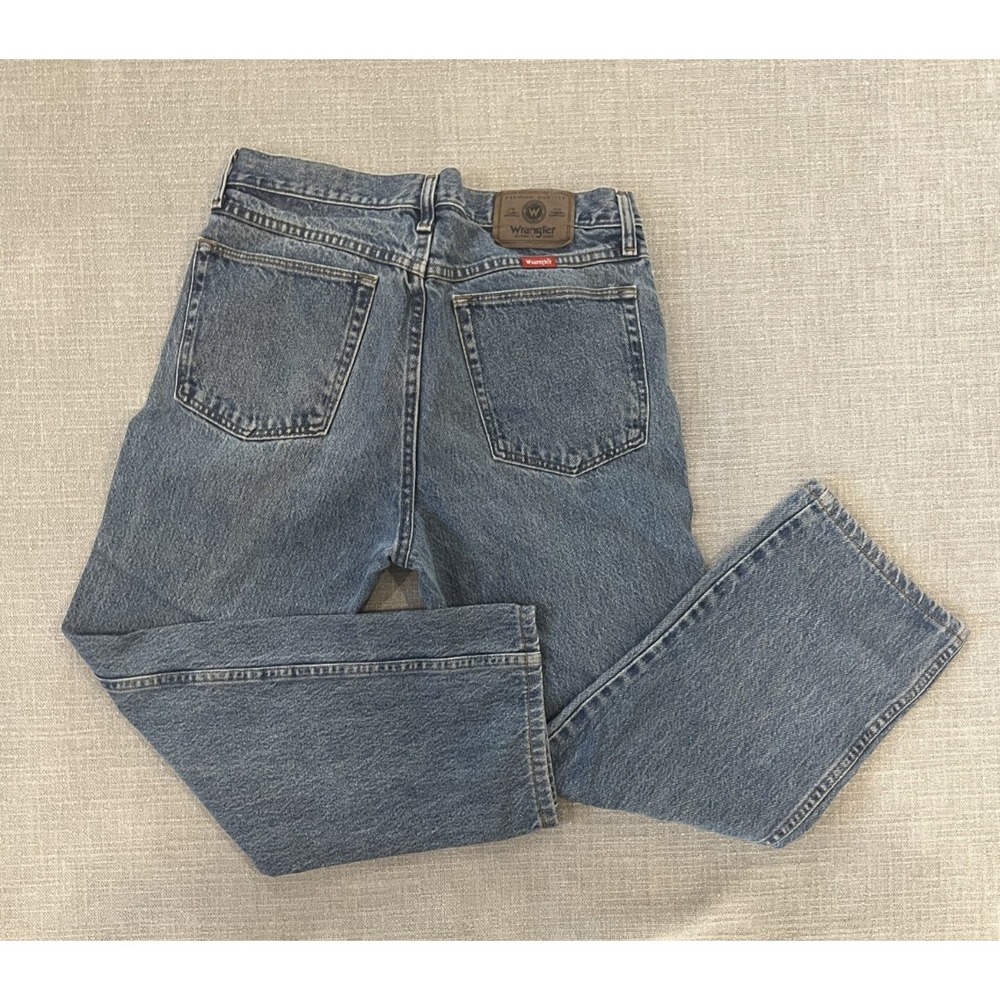 Wrangler Jeans Blue 33W Relaxed Straight Fit 100% Cotton- see measurements - Picture 2 of 5